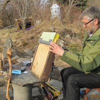 fastskuing av plastfeller