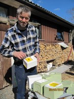 Maling av kasser og utstyr